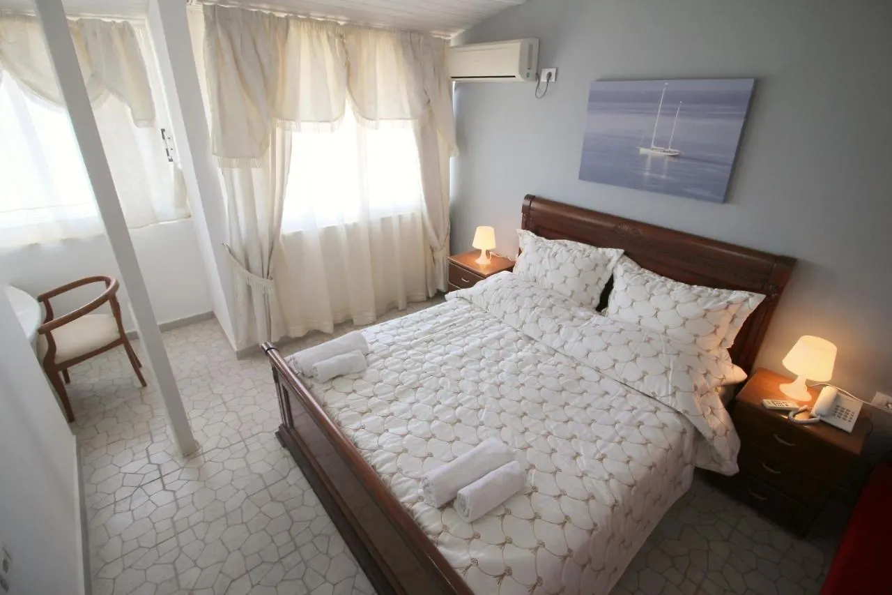 Olympia Hotel Saranda