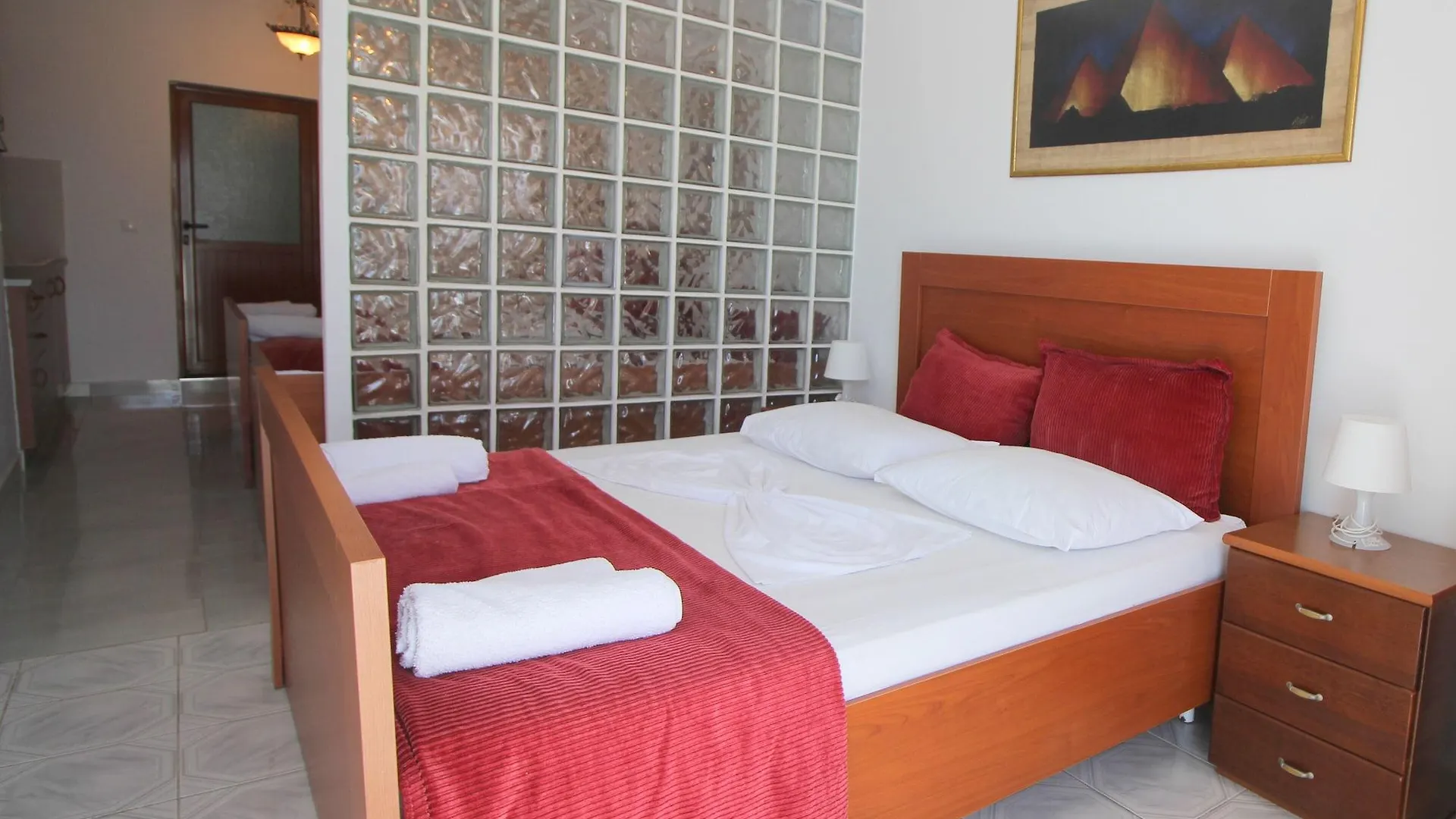 ***  Olympia Hotel Sarandë Albanië