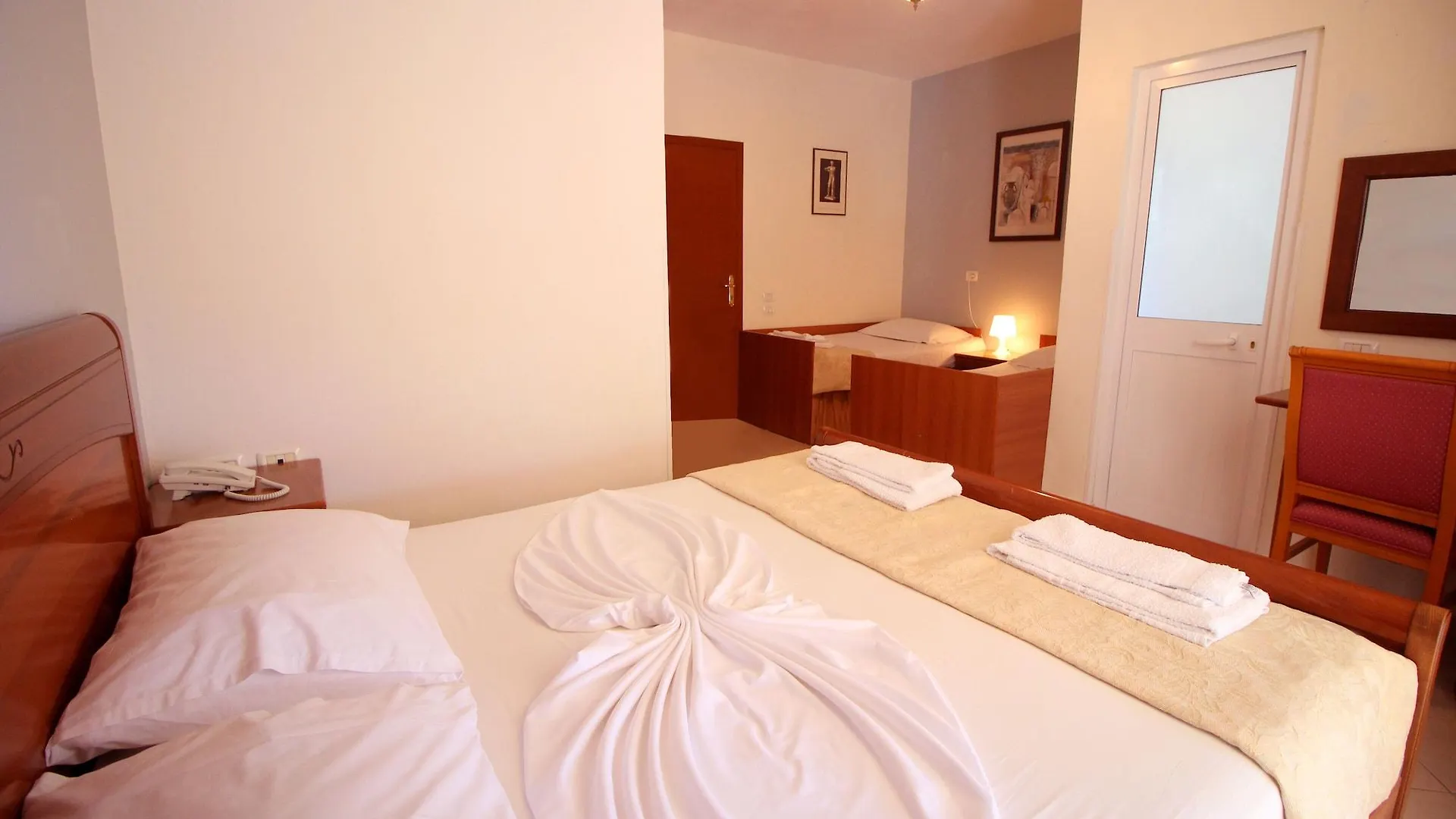 Olympia Hotel Saranda