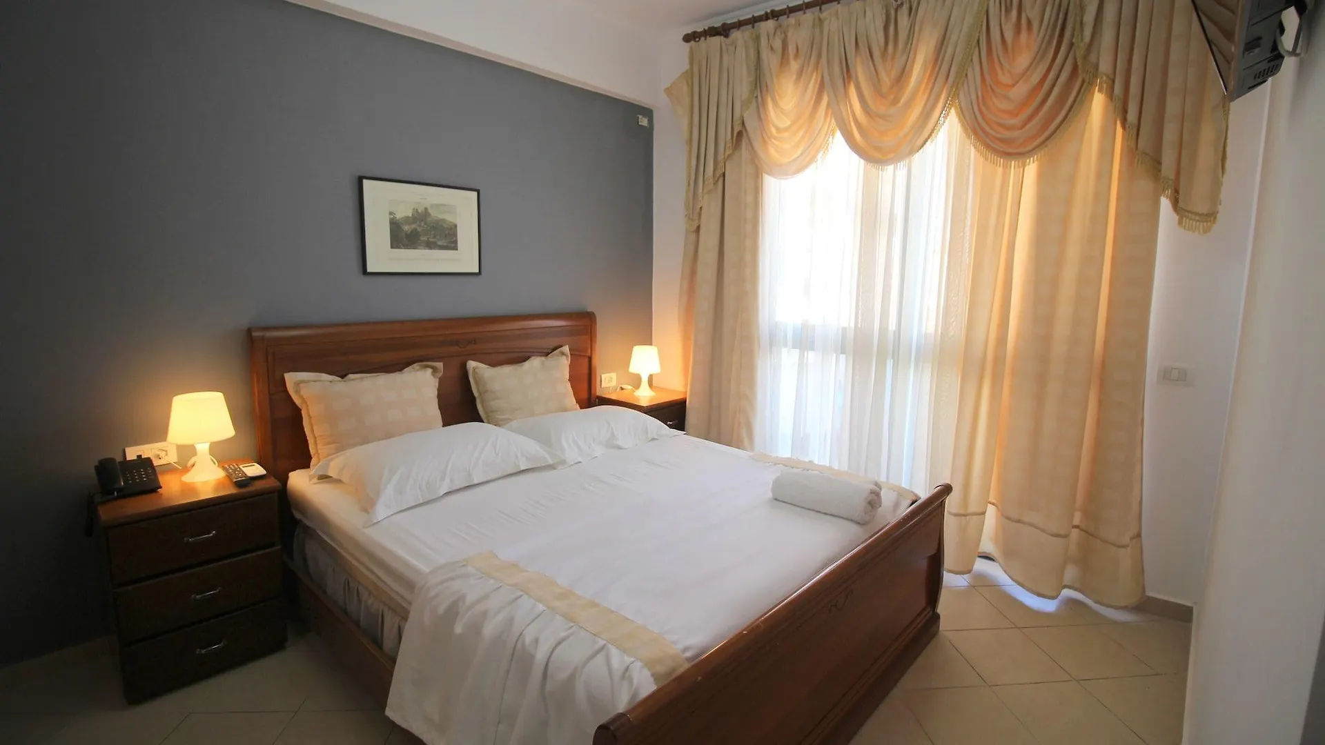Olympia Hotel Sarandë