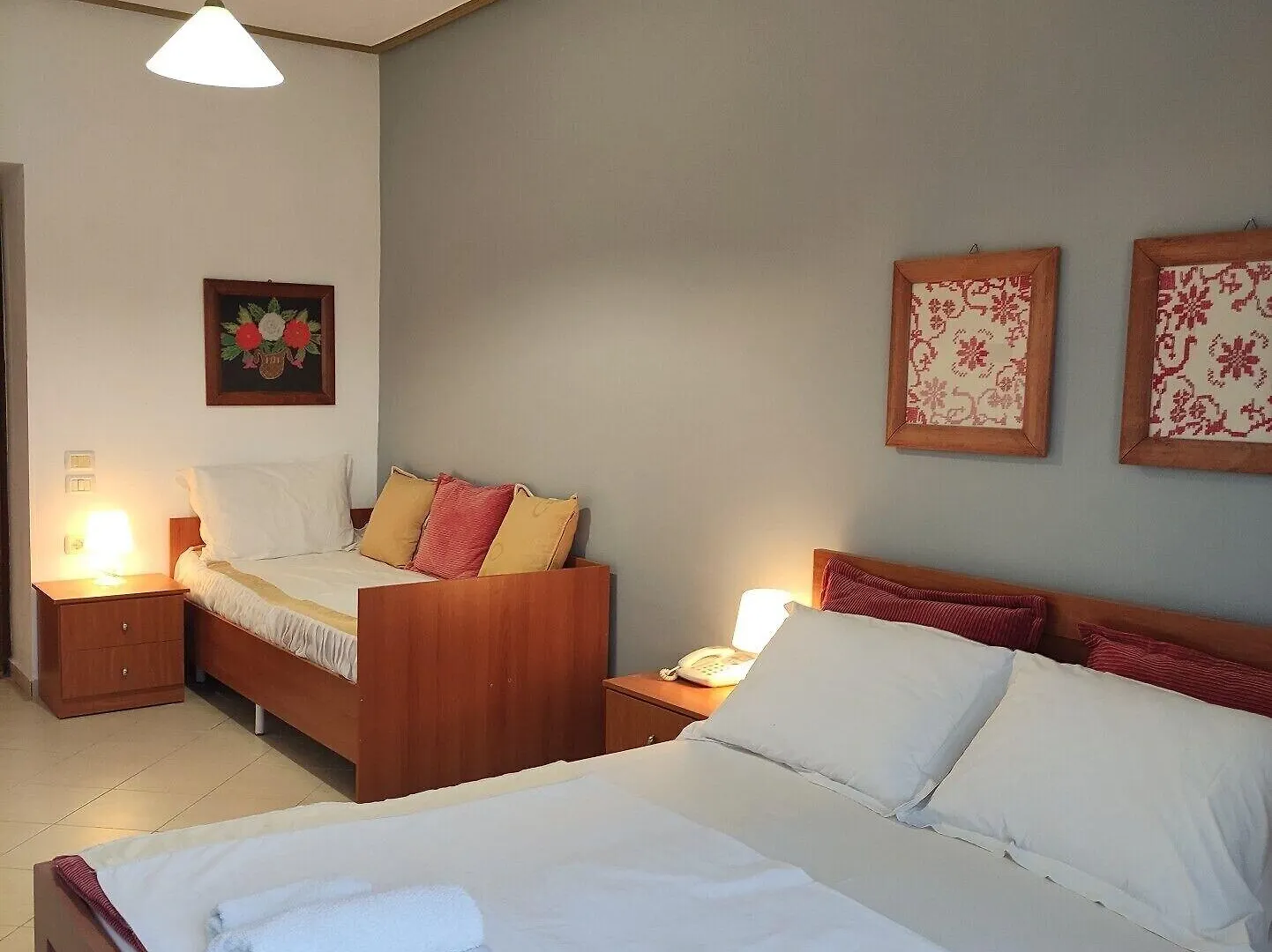 Olympia Hotel Sarandë 3*,  Albanien